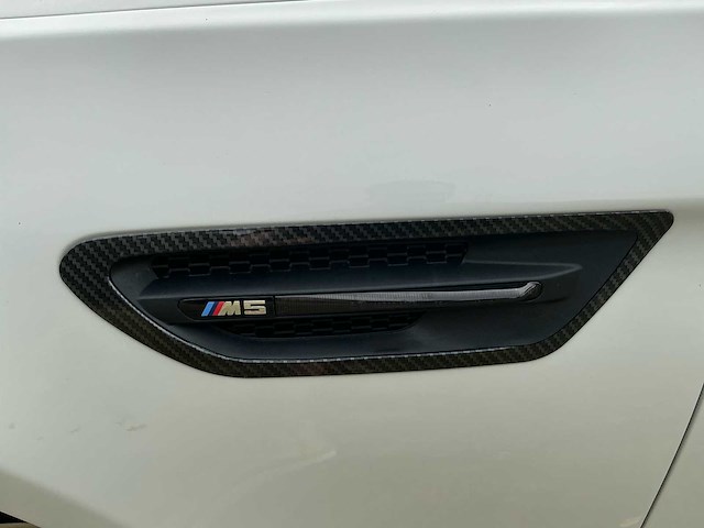 2013 bmw 5-serie m5 personenauto - afbeelding 6 van  37