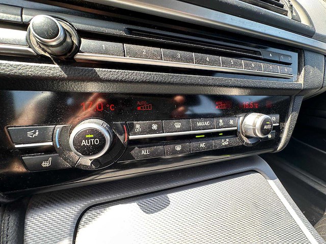 2013 bmw 5-serie touring 520d high executive personenauto - afbeelding 11 van  39