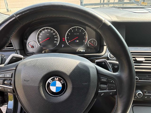 2013 bmw m5 sedan personenauto - afbeelding 7 van  31