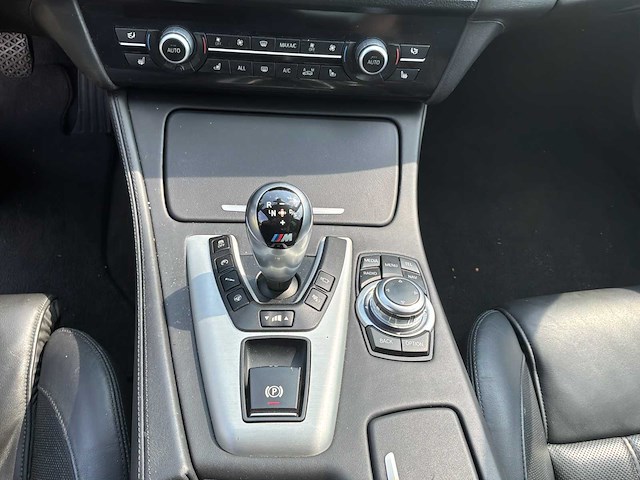 2013 bmw m5 sedan personenauto - afbeelding 9 van  31
