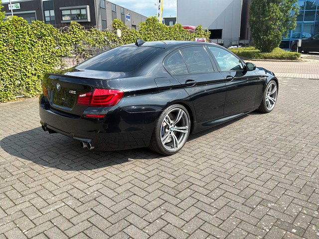 2013 bmw m5 sedan personenauto - afbeelding 27 van  31