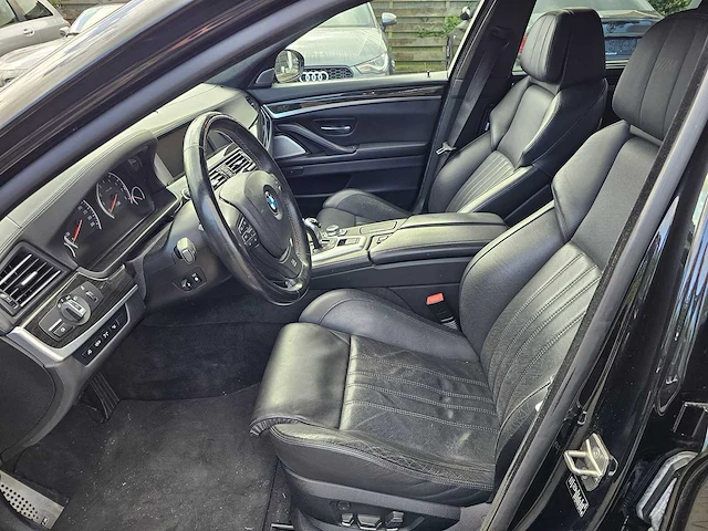 2013 bmw m5 sedan personenauto - afbeelding 8 van  32