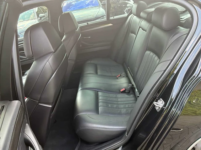 2013 bmw m5 sedan personenauto - afbeelding 15 van  32