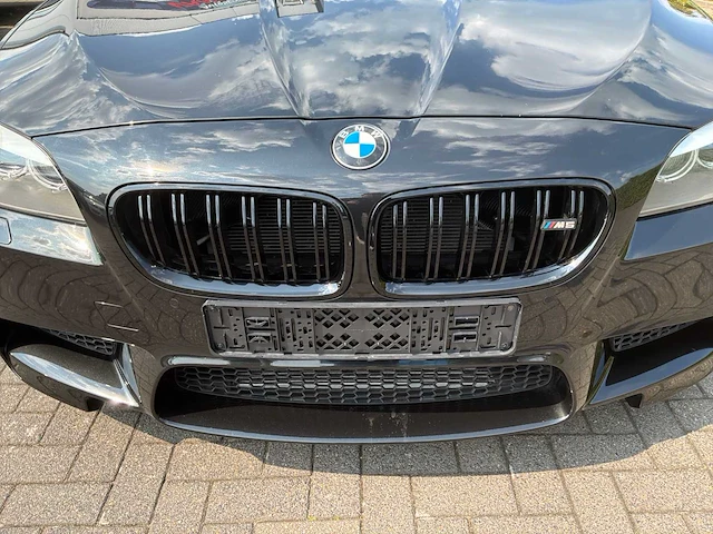 2013 bmw m5 sedan personenauto - afbeelding 23 van  32