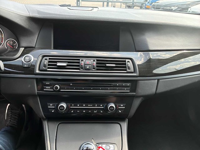 2013 bmw m5 sedan personenauto - afbeelding 2 van  12