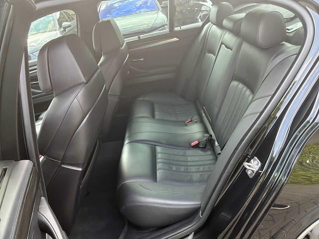2013 bmw m5 sedan personenauto - afbeelding 7 van  12