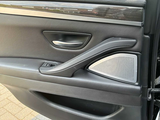 2013 bmw m5 sedan personenauto - afbeelding 21 van  32