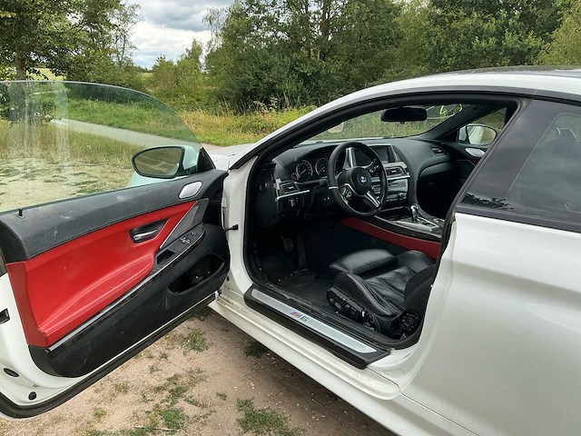2013 bmw m6 personenauto - afbeelding 8 van  24