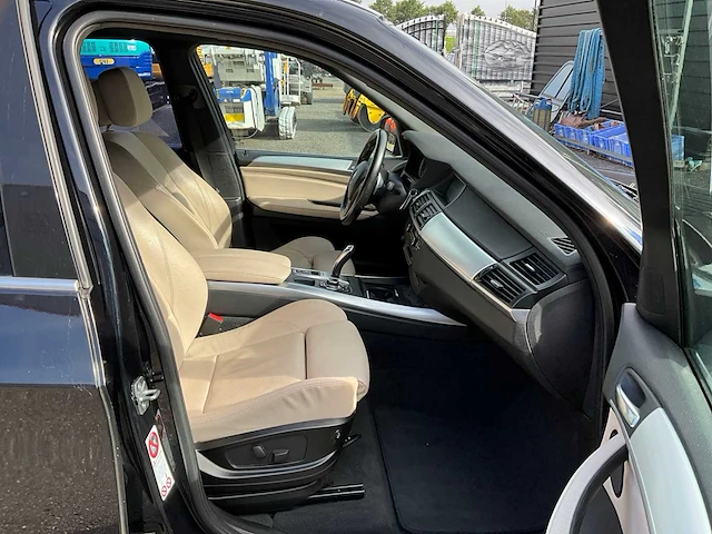 2013 bmw x5 xdrive40d personenauto 1-shg-97 - afbeelding 31 van  50