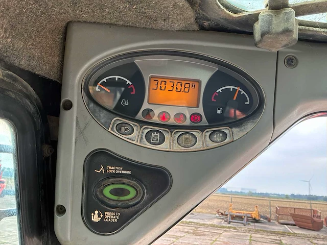 2013 bobcat s130 schranklader - afbeelding 7 van  24