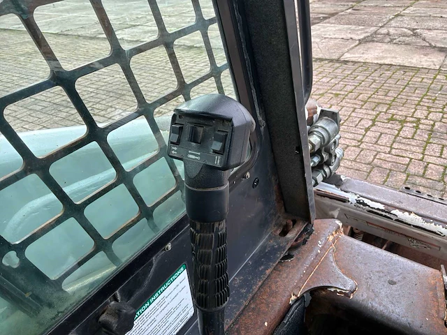 2013 bobcat s130 schranklader - afbeelding 6 van  24