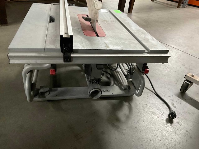 2013 bosch gts 10 j zaagtafel - afbeelding 4 van  6