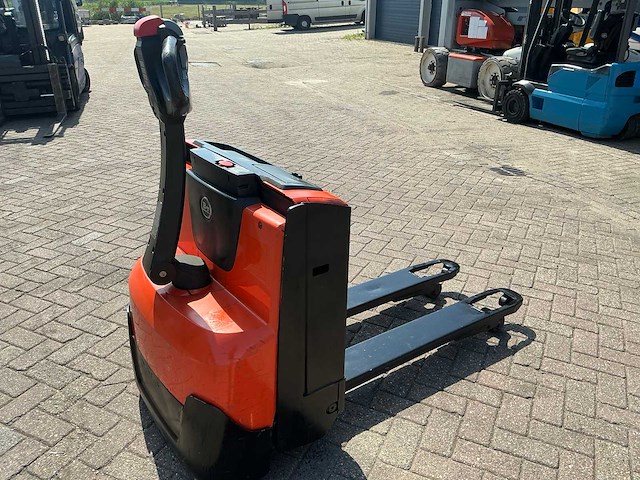 2013 bt lwe 140 elektrische palletwagen - afbeelding 9 van  13