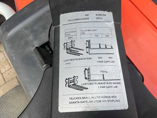 2013 bt staxio spe 120 xrd stapelaar - afbeelding 12 van  13