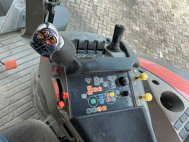 2013 case ih cvx 230 vierwielaangedreven landbouwtractror - afbeelding 32 van  44