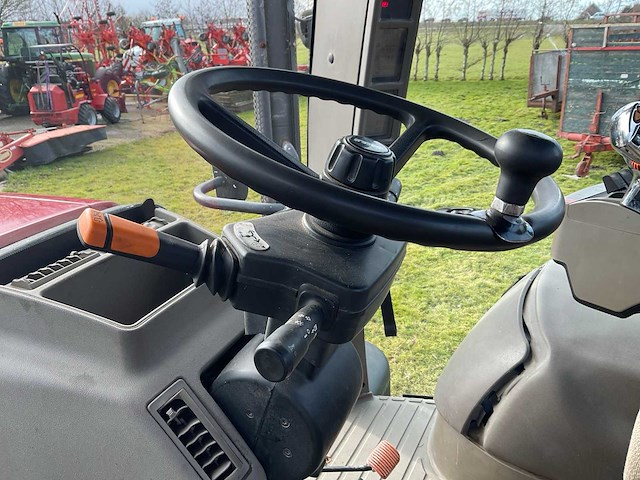 2013 case ih puma 145 cvx vierwielaangedreven landbouwtractor - afbeelding 20 van  27