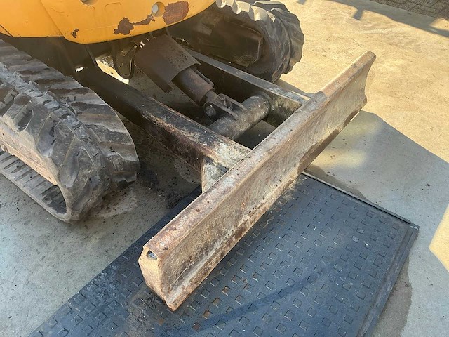 2013 caterpillar 302.7dcr mini rupsgraafmachine - afbeelding 9 van  18