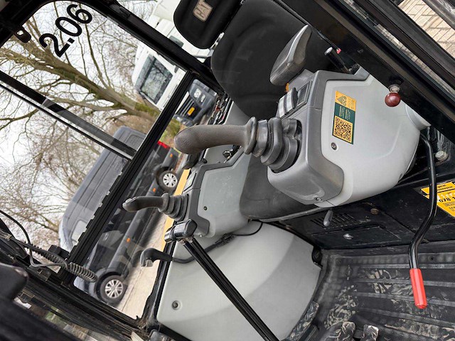 2013 caterpillar 302.7dcr mini rupsgraafmachine - afbeelding 14 van  18