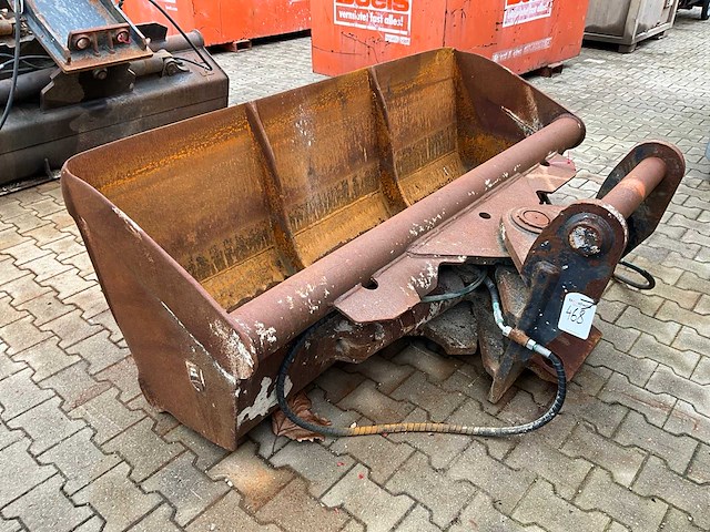 2013 caterpillar kantelbak - afbeelding 4 van  11