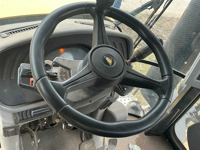 2013 challenger terragator 845 zelfrijdende mestverspreider - afbeelding 38 van  63