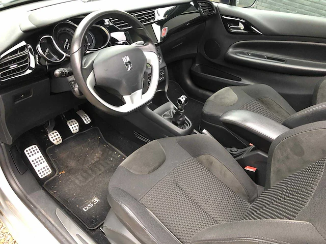 2013 citroen ds3 cabrio personenauto - afbeelding 18 van  18