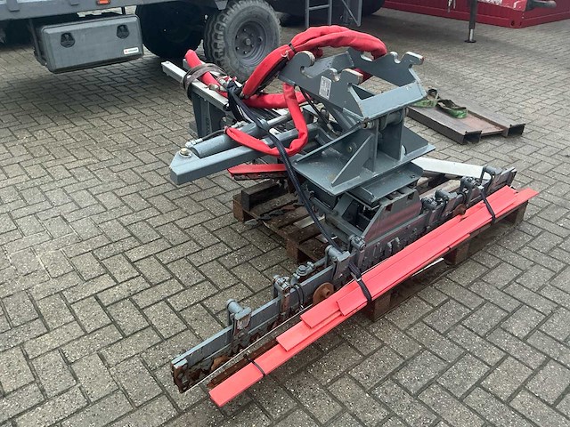 2013 conver ctm 2012 t-mes voor conver maaiboot - afbeelding 1 van  17