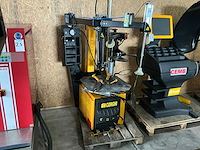 2013 corghi a2025ll 24dv banden de-en montageapparaat - afbeelding 1 van  6