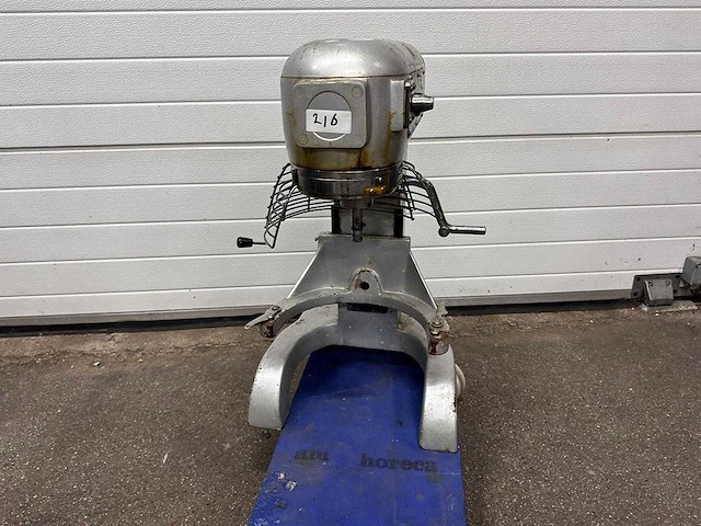 2013 creative kitchens b10c planeet menger - afbeelding 1 van  5