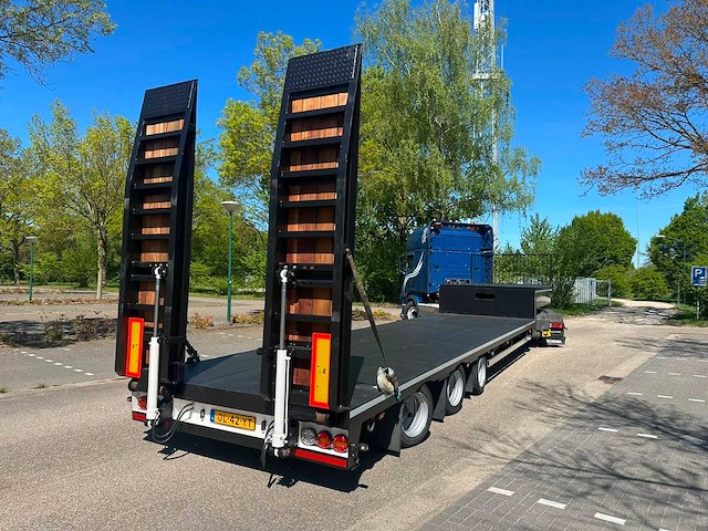 2013 cuppers sdo 15-23 sl dieplader - afbeelding 15 van  48