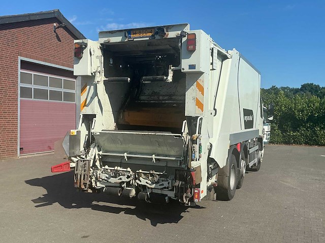 2013 daf cf vuilniswagen - afbeelding 23 van  54