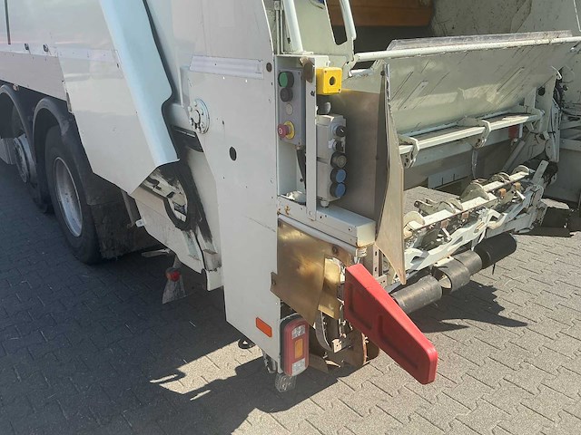 2013 daf cf vuilniswagen - afbeelding 38 van  54