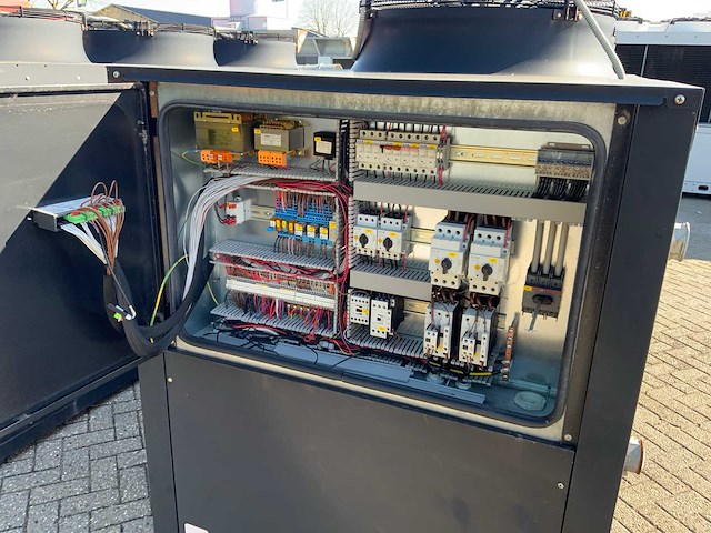 2013 daikin ewwq 090g chiller warmtepomp - afbeelding 4 van  6