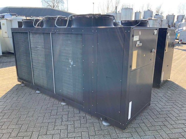 2013 daikin ewwq 090g warmtepomp - afbeelding 1 van  8