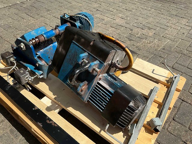 2013 demag 2 ton bovenloophalkraan - afbeelding 5 van  7