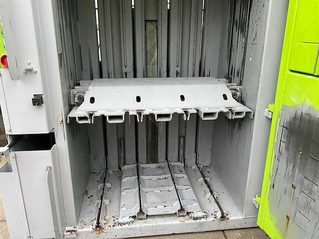 2013 dixi 60sh afvalpers / kartonpers verticale balenpers - afbeelding 4 van  18