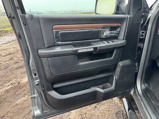 2013 dodge ram 1500 5.7 v8 4x4 qc 6'4 - afbeelding 10 van  28
