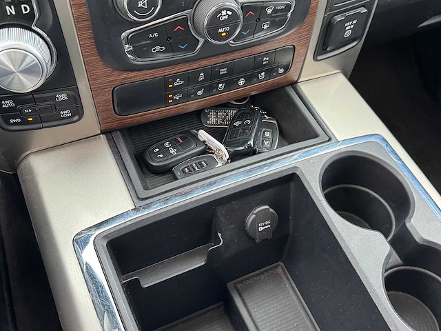 2013 dodge ram 1500 5.7 v8 4x4 qc 6'4 - afbeelding 14 van  28