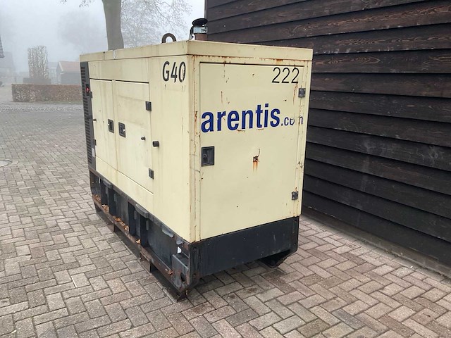 2013 doosan g 40 40kva geluidgedempte dieselaggregaat - afbeelding 5 van  11
