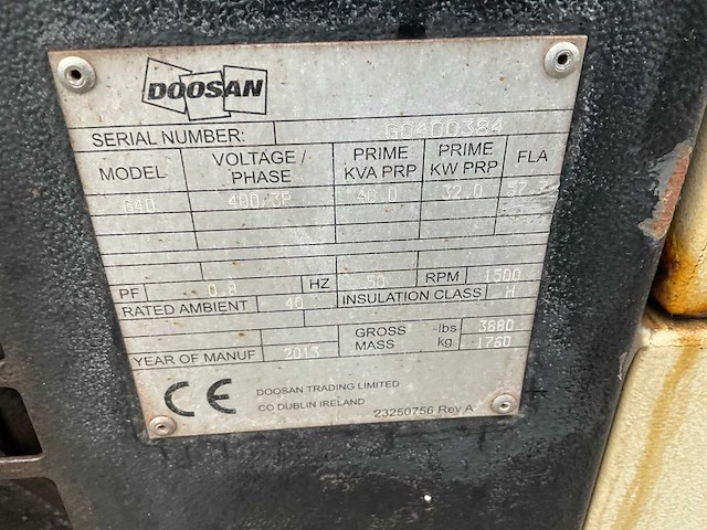 2013 doosan g 40 40kva geluidgedempte dieselaggregaat - afbeelding 10 van  11