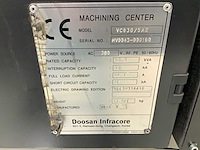2013 doosan vc 630/5ax verticale cnc 5-assige bewerkingscentra - afbeelding 9 van  17