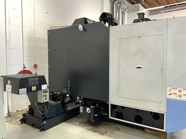 2013 doosan vc 630/5ax verticale cnc 5-assige bewerkingscentra - afbeelding 13 van  17