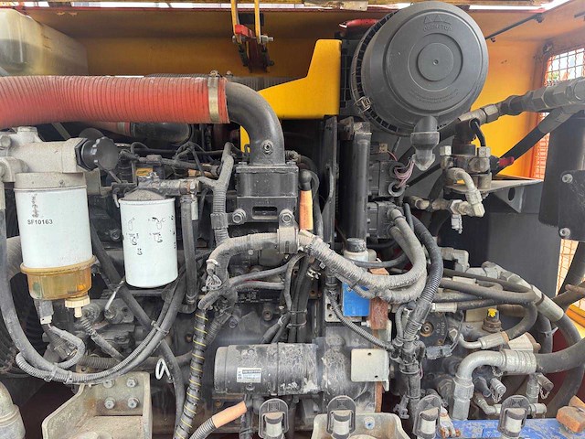2013 dynapac cs142 asfalt walssmachine voor de wegenbouw - afbeelding 8 van  9
