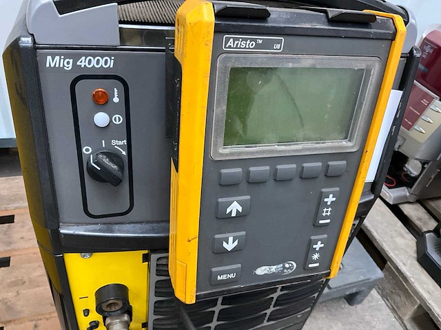 2013 esab mig 4000iw mig lasapparaat - afbeelding 3 van  9