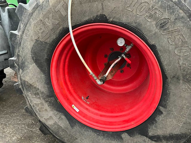 2013 fendt 415 tms vierwielaangedreven landbouwtractor - afbeelding 25 van  28