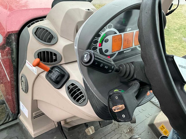 2013 fendt 724 vario vierwielaangedreven landbouwtractor - afbeelding 39 van  40