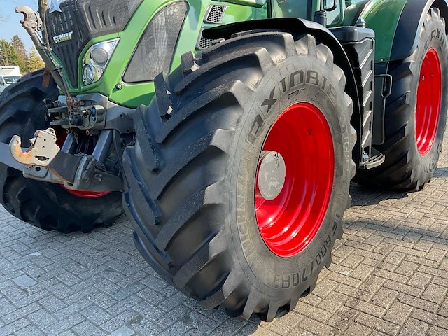 2013 fendt 724 vario vierwielaangedreven landbouwtractor - afbeelding 2 van  24