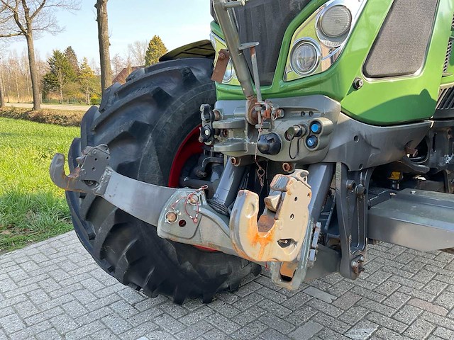 2013 fendt 724 vario vierwielaangedreven landbouwtractor - afbeelding 5 van  24