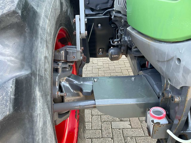 2013 fendt 724 vario vierwielaangedreven landbouwtractor - afbeelding 7 van  24