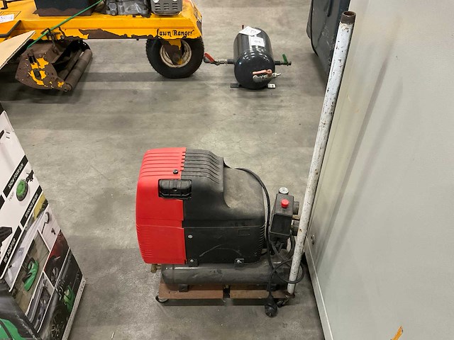 2013 fiac mobiele luchtcompressor - afbeelding 3 van  4