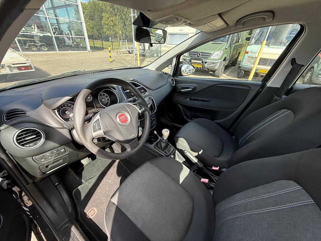 2013 fiat punto evo personenauto - afbeelding 3 van  14